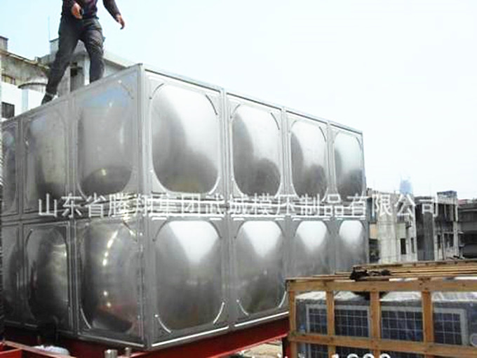 不銹鋼水箱對我們?nèi)粘I钣盟谋Wo