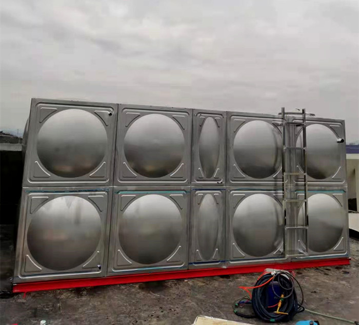 不銹鋼水箱的內件材質是什么？